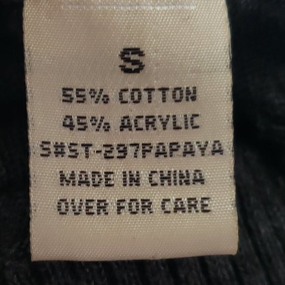 Long sleeve Gray buttoned down sweater - Picture 8 of 10